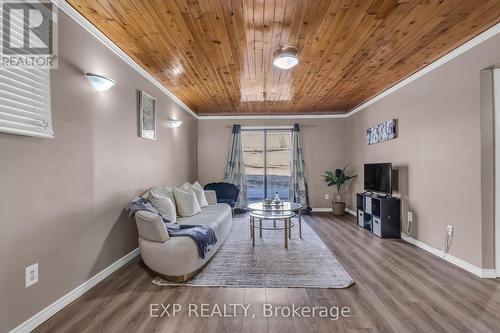 146 Bechtel Drive, Kitchener, ON - Indoor Photo Showing Other Room