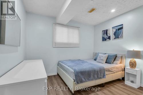 146 Bechtel Drive, Kitchener, ON - Indoor Photo Showing Bedroom