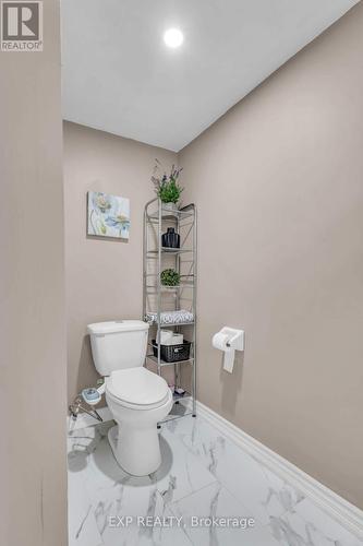 146 Bechtel Drive, Kitchener, ON - Indoor Photo Showing Bathroom