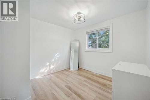 37 Enfield Drive, Cambridge, ON - Indoor Photo Showing Other Room