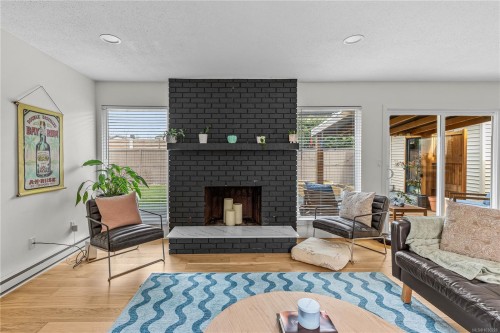 408 Reavie Rd, Campbell River, BC 