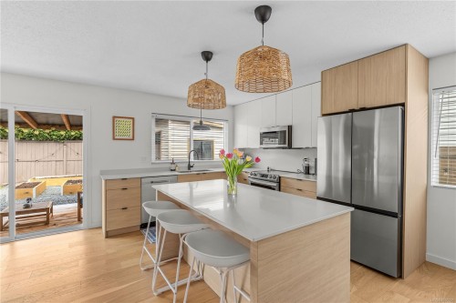 408 Reavie Rd, Campbell River, BC 