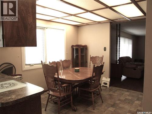 301 5Th Street W, Leader, SK - Indoor Photo Showing Dining Room