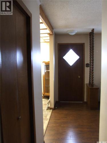 301 5Th Street W, Leader, SK - Indoor Photo Showing Other Room