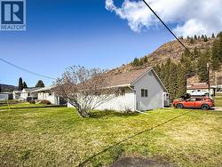 390 9th Avenue Montrose, BC V0G 1P0