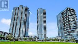 808 - 255 VILLAGE GREEN SQUARE Toronto, ON M1S 0L7