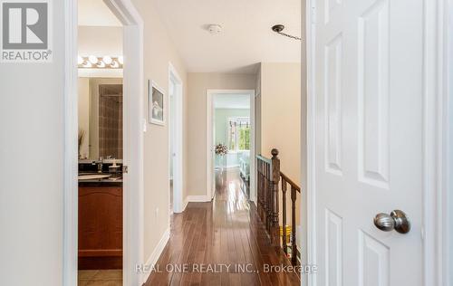 3860 Bloomington Crescent, Mississauga, ON - Indoor Photo Showing Other Room