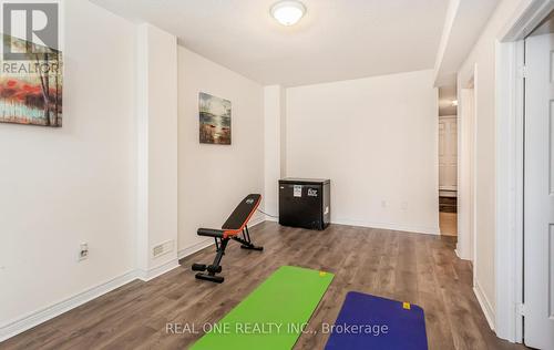 3860 Bloomington Crescent, Mississauga, ON - Indoor