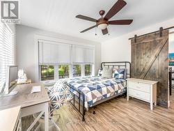 Bedroom or office - 