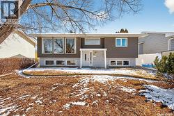 1321 Prince CRESCENT Moose Jaw, SK S6H 6E6