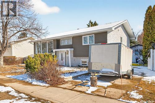 1321 Prince Crescent, Moose Jaw, SK - Outdoor