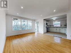 MAIN - 359 EAST 42ND STREET Hamilton, ON L8T 3A6