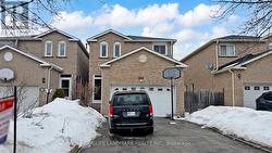 121 DIGBY CRESCENT Markham, ON L3R 7H4