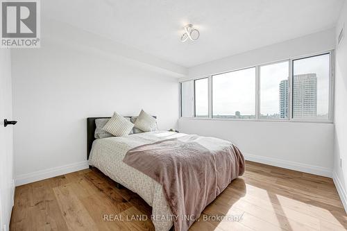 1901 - 50 Elm Drive E, Mississauga, ON - Indoor Photo Showing Bedroom