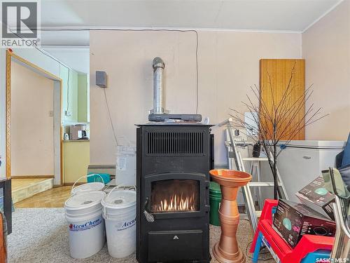 155 1St Street E, Meota, SK - Indoor