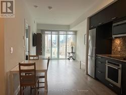 PH8 - 50 MCCAUL STREET Toronto, ON M5T 0B6