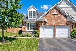 35 THORNTON STREET Guelph (Grange Road), ON N1E 7B1