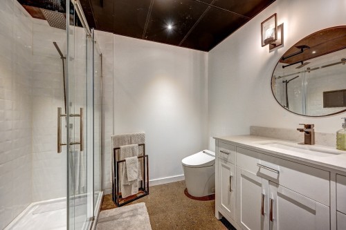 Salle de bains - 321 Ch. Du Versant, Saint-Donat, QC - Indoor Photo Showing Bathroom