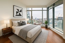 2110-1155 Rue de la Montagne Montréal (Ville-Marie), QC H3G 0C7