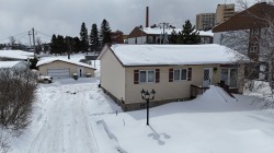 522 5e Avenue O.  Amos, QC J9T 1P4