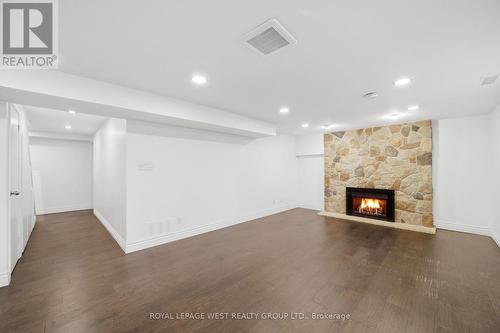 3334 Enniskillen Circle, Mississauga, ON - Indoor With Fireplace