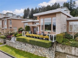 5384 Sayward Hill Cres Saanich, BC V8Y 3H8