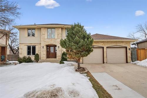 11 Glencrest PL  Winnipeg, MB R3P 1M7