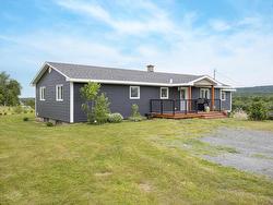271 376 Highway Central West River, NS B0K 1H0
