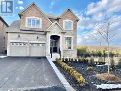 707 CLIFFORD PERRY PLACE Newmarket, ON L3X 0J4