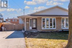 729 WEST 5TH STREET  Hamilton, ON L9C 3R3