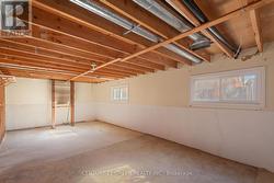 Family Room Lower Level With Window - 