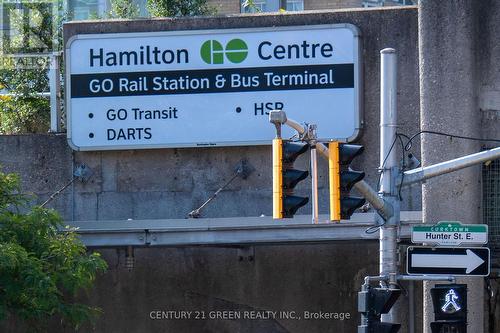 729 West 5Th Street, Hamilton, ON - Outdoor