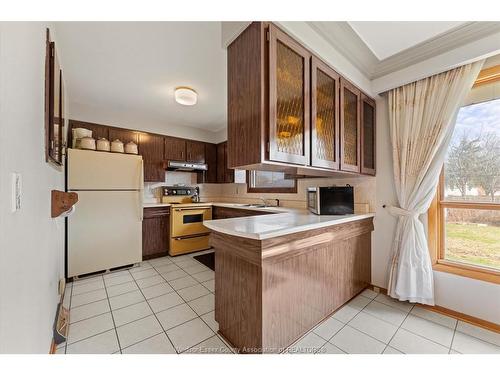 1464 Roxborough, Windsor, ON 