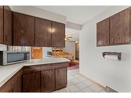 1464 Roxborough, Windsor, ON 