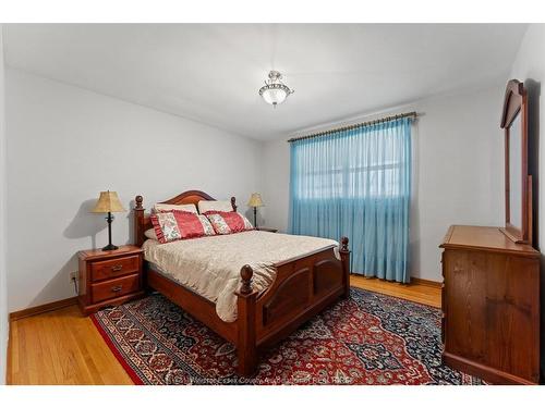 1464 Roxborough, Windsor, ON 