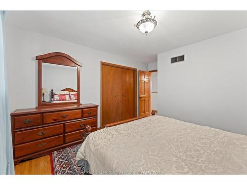 1464 Roxborough, Windsor, ON 