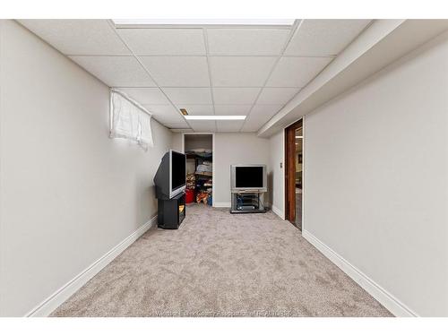 1464 Roxborough, Windsor, ON 