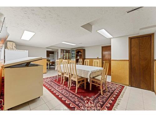 1464 Roxborough, Windsor, ON 