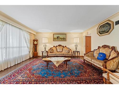 1464 Roxborough, Windsor, ON 