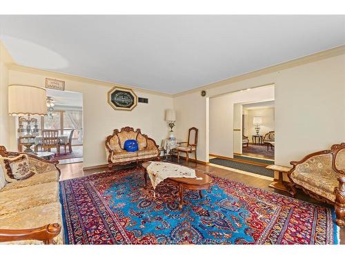 1464 Roxborough, Windsor, ON 