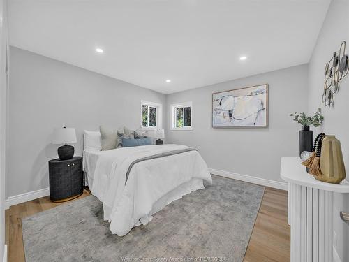 2692 Everts, Windsor, ON 