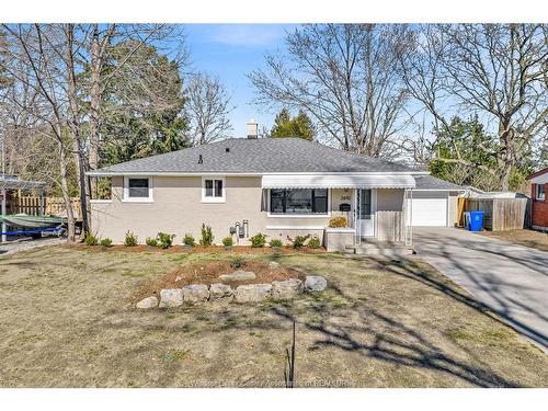 2692 Everts, Windsor, ON 