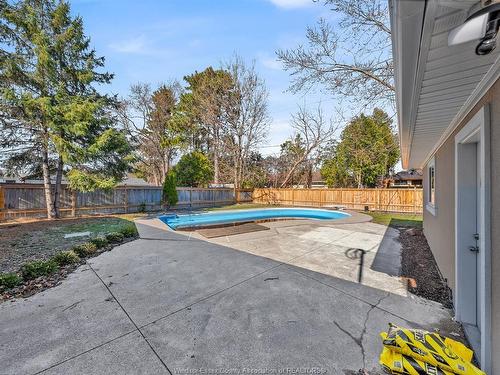 2692 Everts, Windsor, ON 