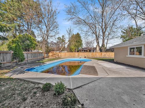 2692 Everts, Windsor, ON 