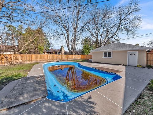 2692 Everts, Windsor, ON 