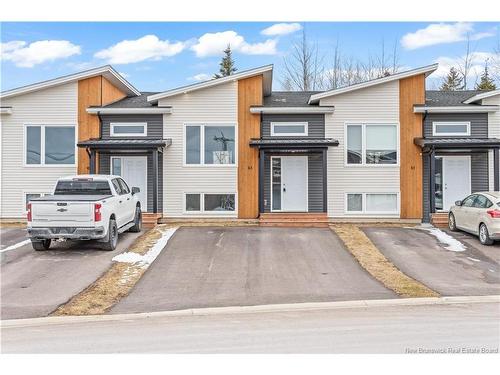 63 Aime St, Dieppe, NB 