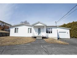 520 Everard H. Daigle BLVD Grand-Sault/Grand Falls, NB E3Z 2R4