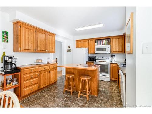 19 Mooers Dr, Fredericton, NB 