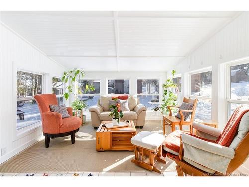 19 Mooers Dr, Fredericton, NB 