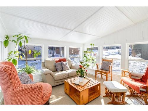 19 Mooers Dr, Fredericton, NB 